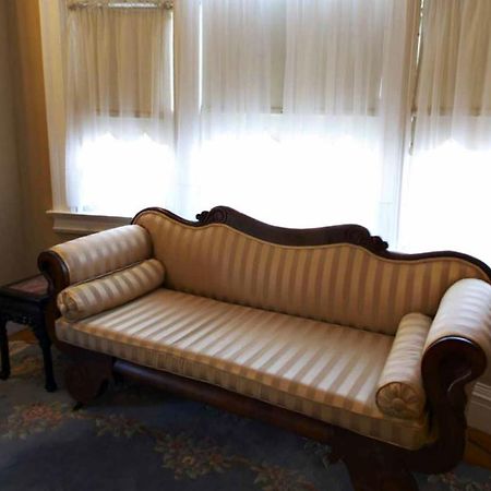 Edgewood Manor Inn Bed And Breakfast Providence Phòng bức ảnh