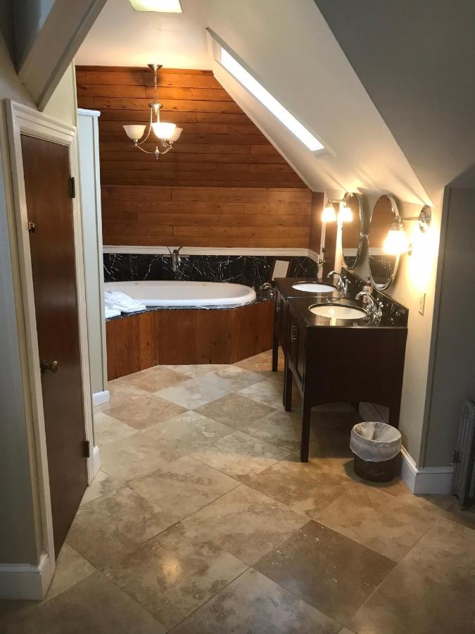 Edgewood Manor Inn Bed And Breakfast Providence Ngoại thất bức ảnh
