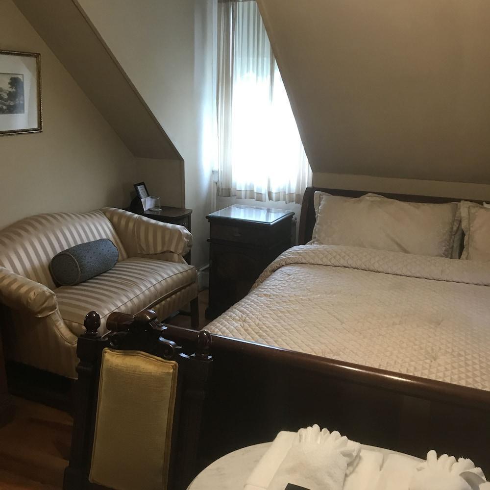 Edgewood Manor Inn Bed And Breakfast Providence Ngoại thất bức ảnh